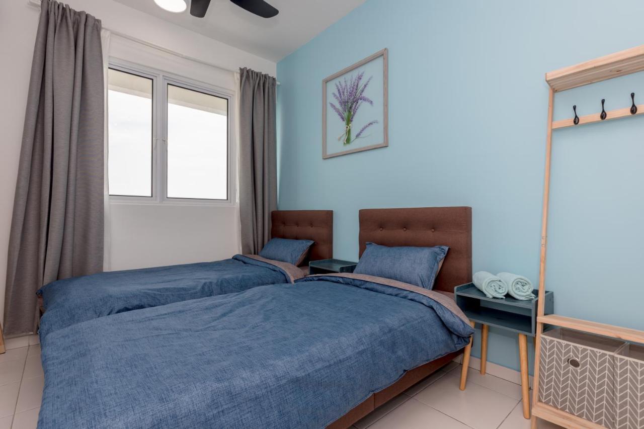 Seaview Holiday Home, By Sanguine Tanjung Tokong المظهر الخارجي الصورة